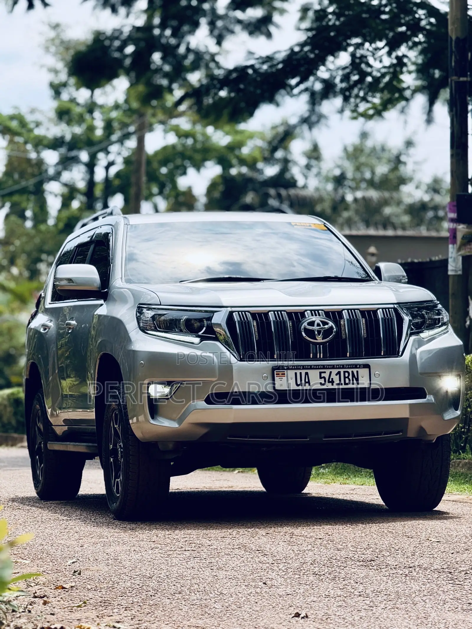 Toyota Land Cruiser Prado 2.7 i 2012 Silver