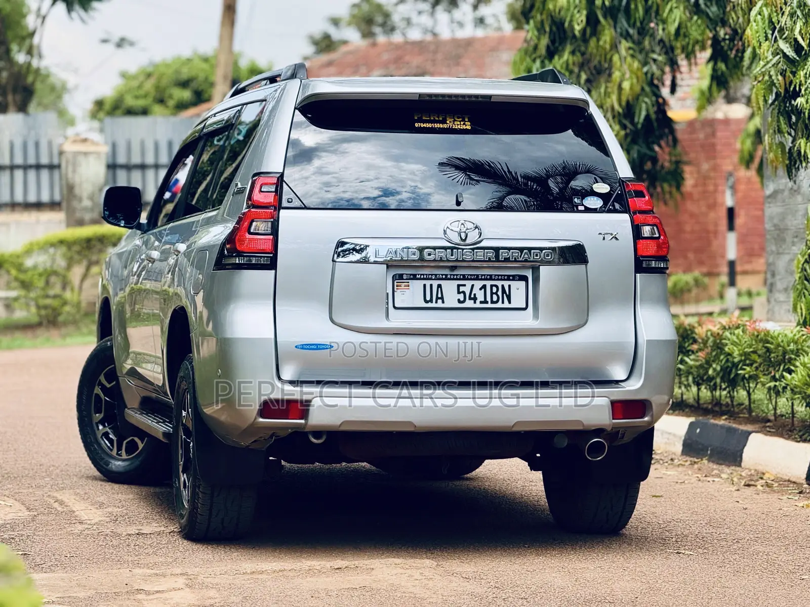 Toyota Land Cruiser Prado 2.7 i 2012 Silver