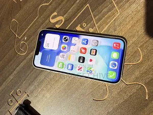 Apple iPhone 13 128 GB White
