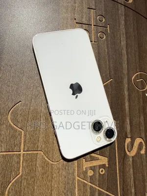 Apple iPhone 13 128 GB White
