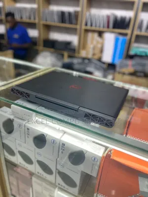 New Laptop Dell Inspiron 17 1750 16GB Intel Core I7 SSD 512GB