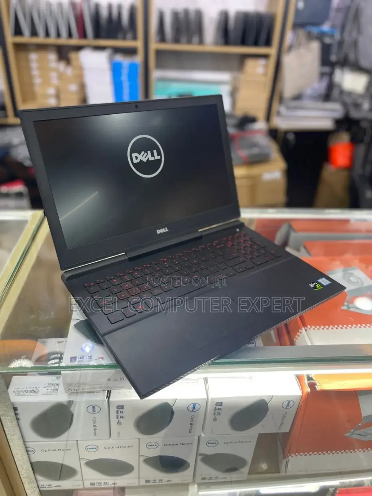 New Laptop Dell Inspiron 17 1750 16GB Intel Core I7 SSD 512GB
