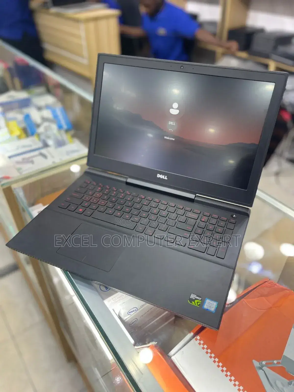 New Laptop Dell Inspiron 17 1750 16GB Intel Core I7 SSD 512GB