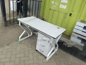 Metallic Office Table/Office Table/Reading Desk/Offices Tables073