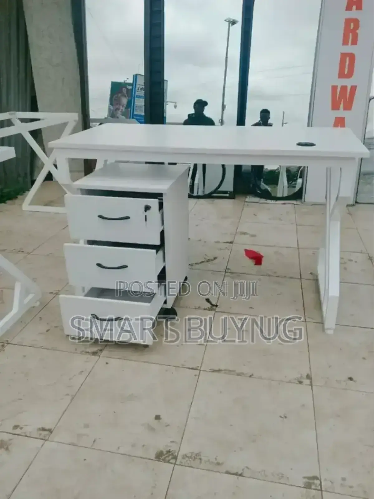 Metallic Office Table/Office Table/Reading Desk/Offices Tables094
