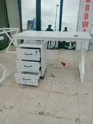 Metallic Office Table/Office Table/Reading Desk/Offices Tables094