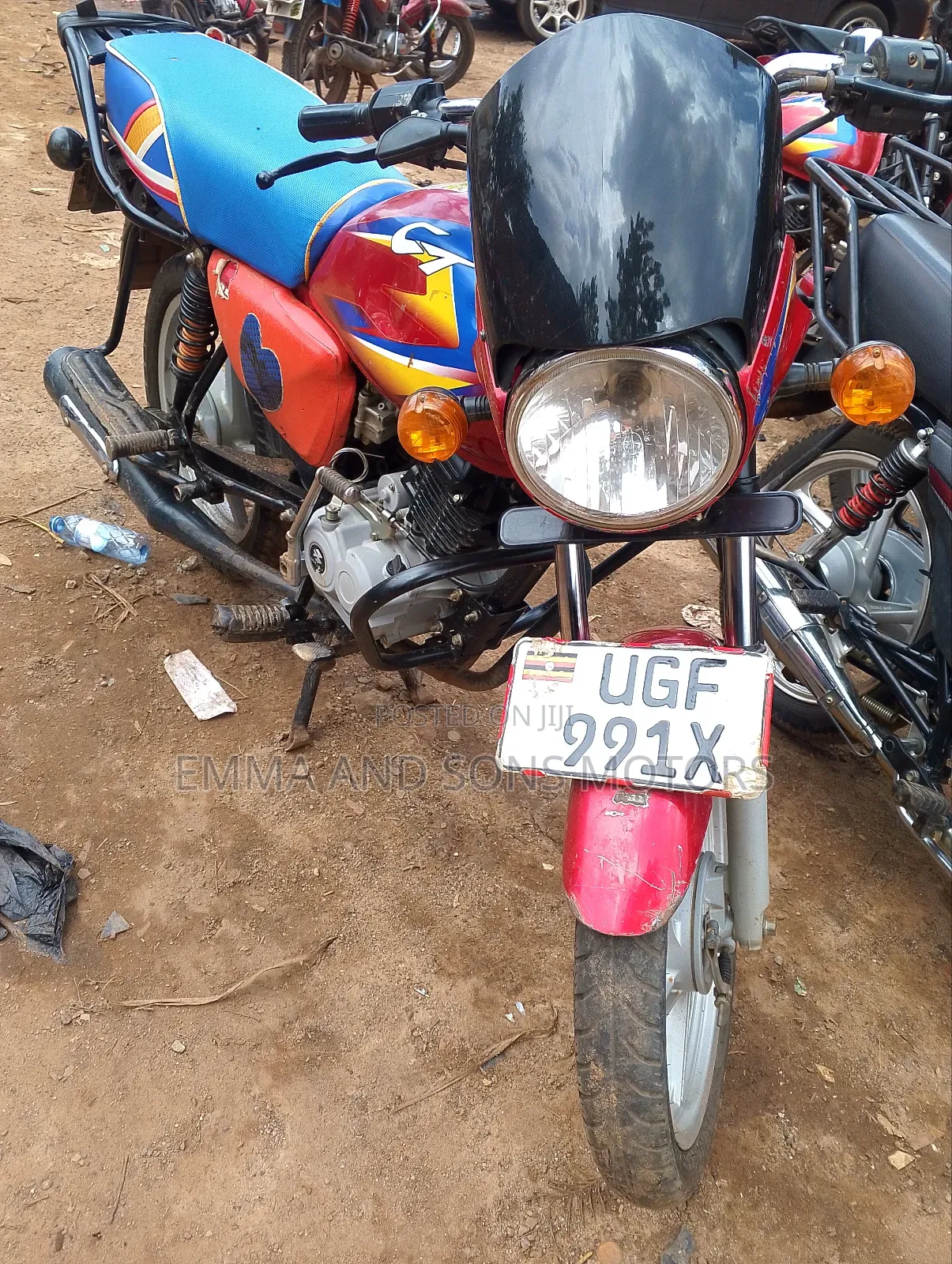 Bajaj Boxer 125 2024 Red