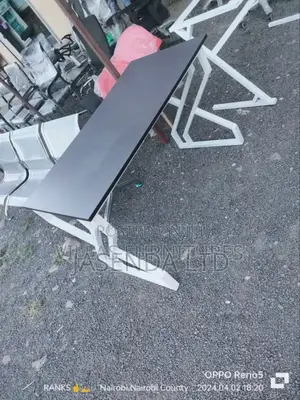 Metallic Office Table/Office Table/Reading Desk/Offices Tables115