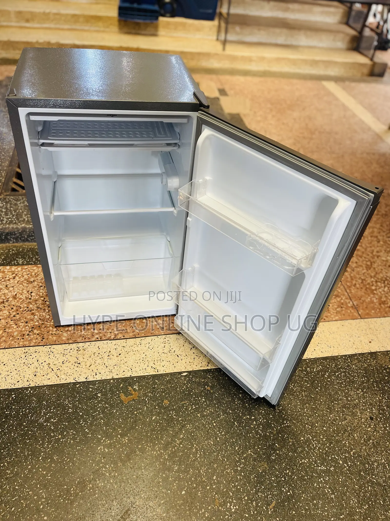 Hisense 120l,Imported Used Fridge in Good Condition