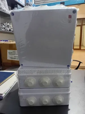 Adaptable Boxes 200*200*80