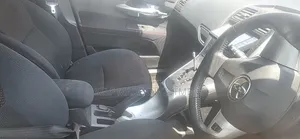 Toyota Auris 2010 Black