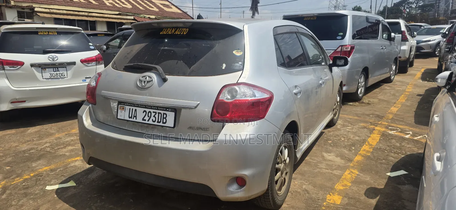 Toyota Auris 2010 Black