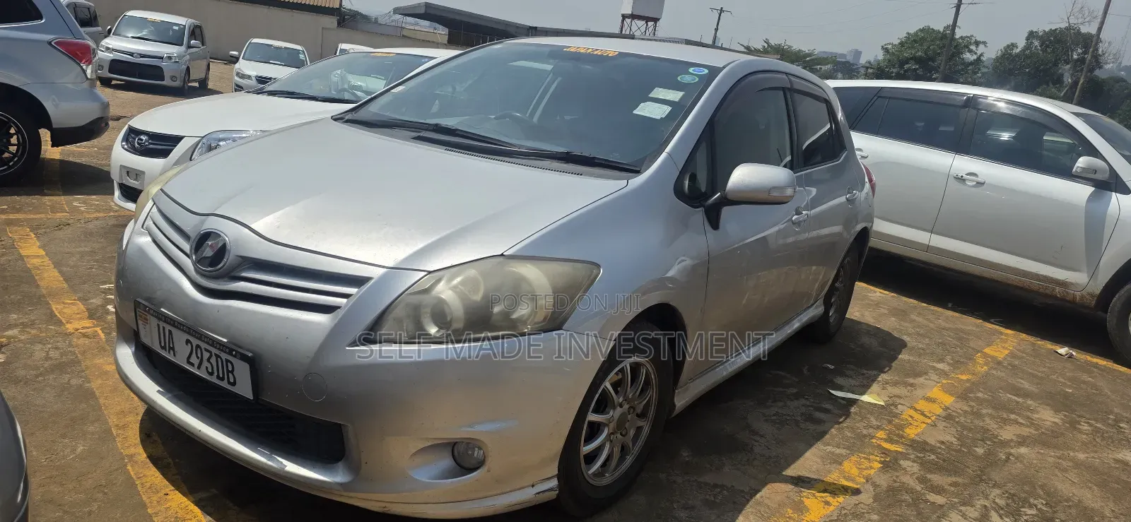 Toyota Auris 2010 Black