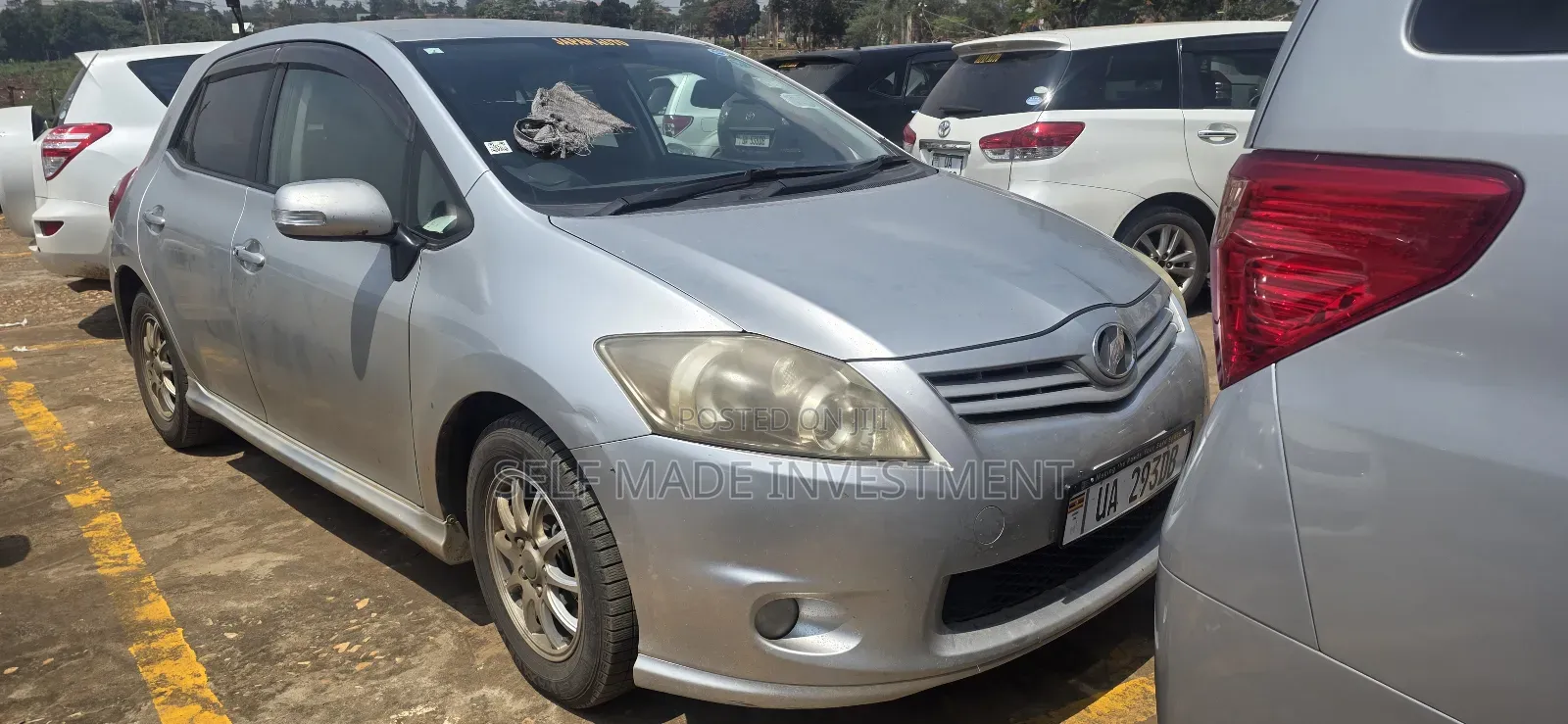 Toyota Auris 2010 Black