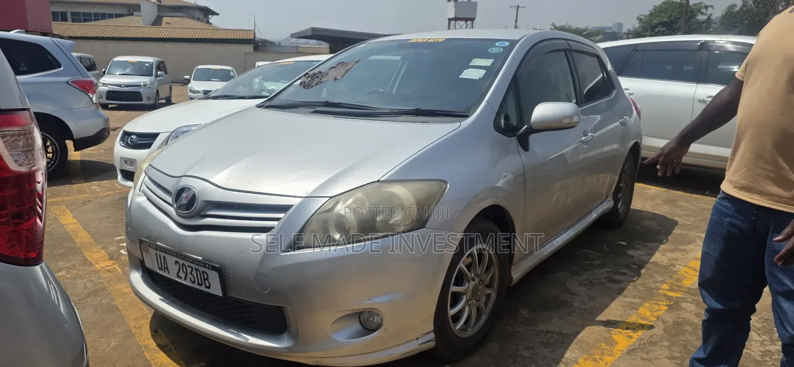 Toyota Auris 2010 Black