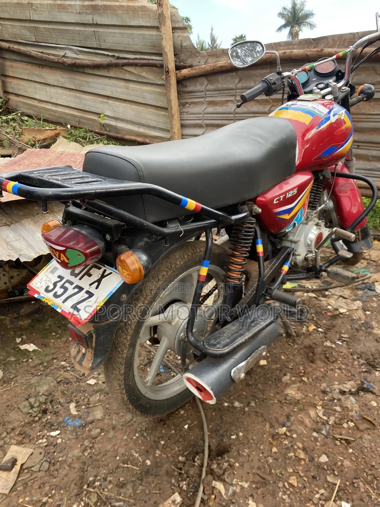 Bajaj CT 125X 2023 Red