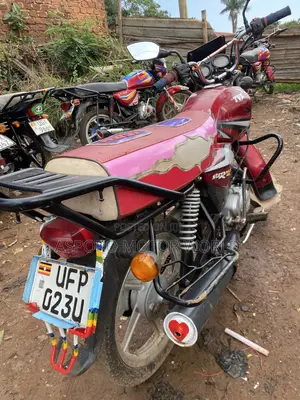 TVS HLX 125 2022 Red