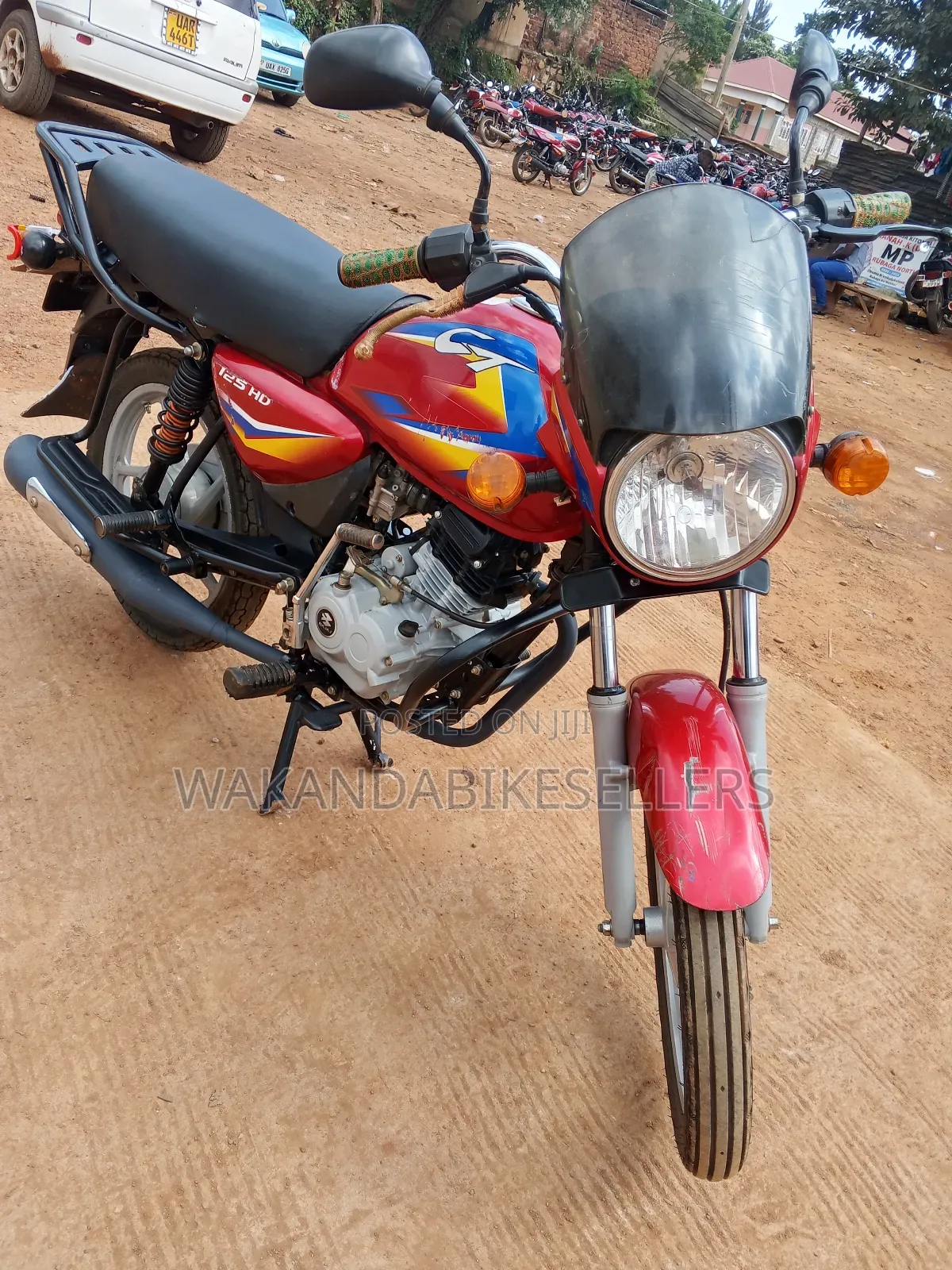 Bajaj Boxer 125 2023 Red