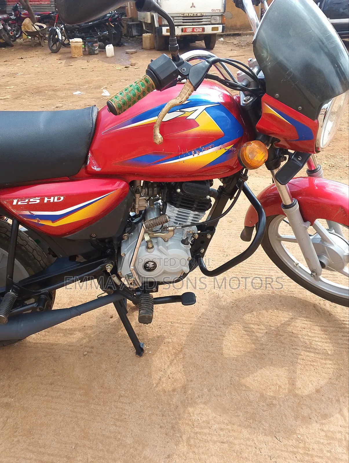 Bajaj Boxer 125 2023 Red