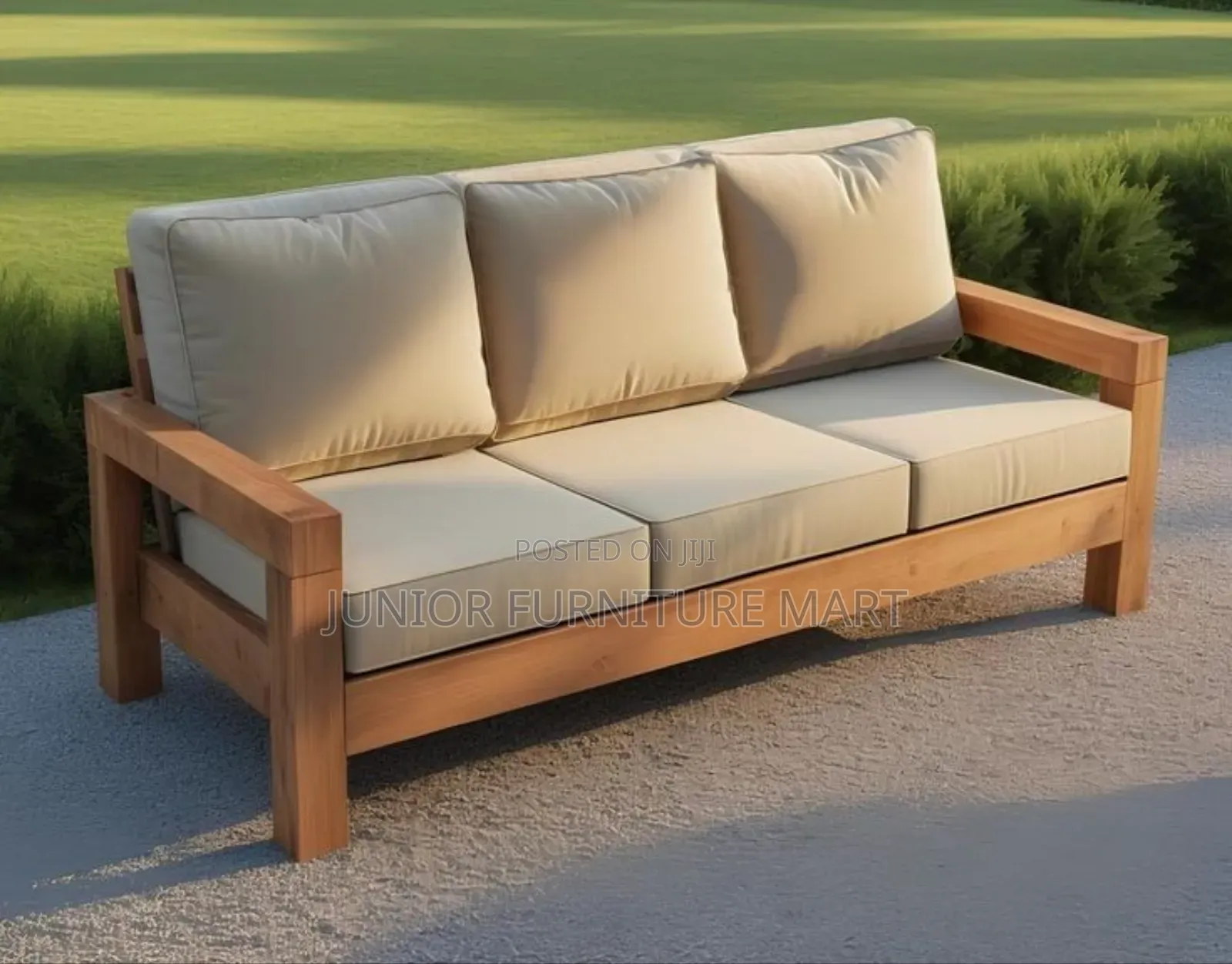 Extra Ordinary Sofa Chair