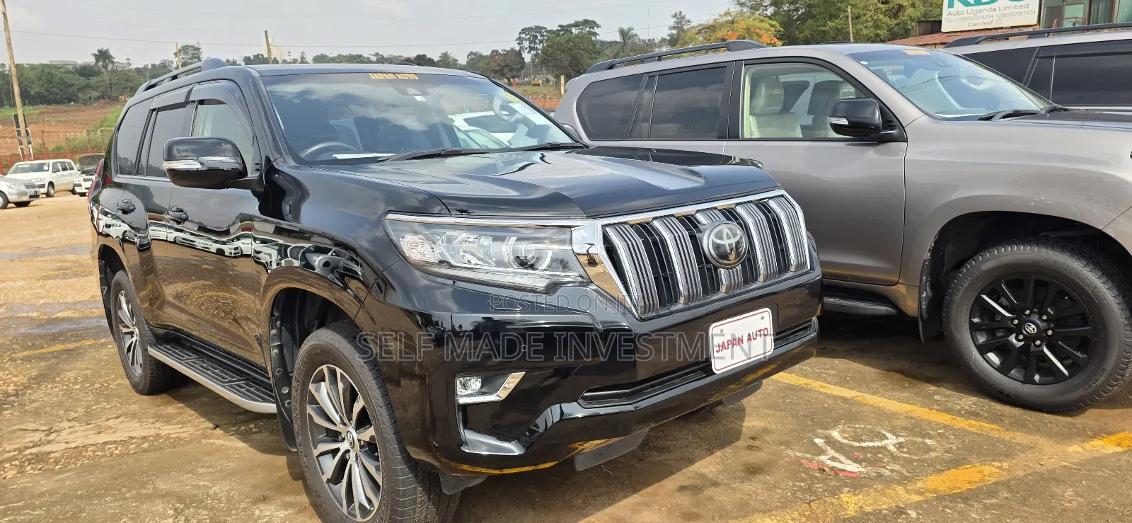 Toyota Land Cruiser Prado 2022 Black