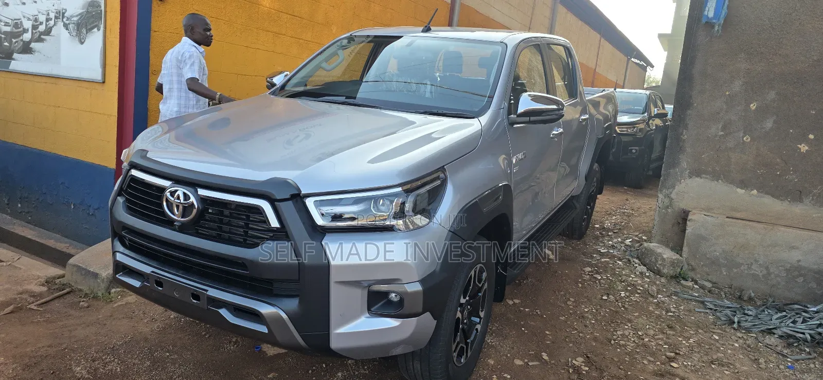 New Toyota Hilux 2025 Silver