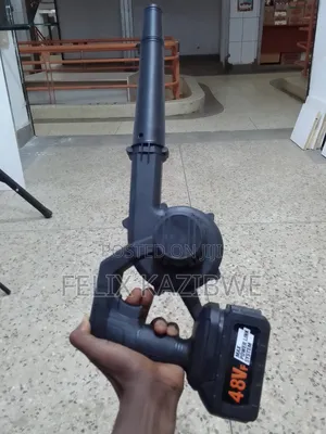Leaf Blower.