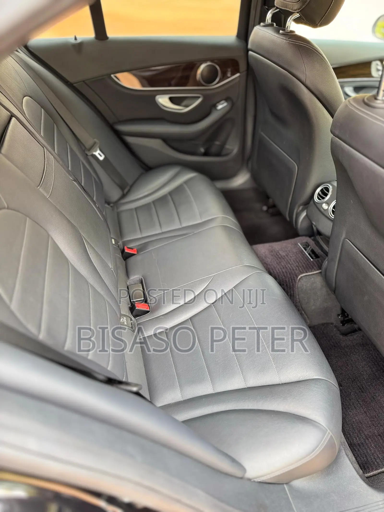 Mercedes-Benz C200 2016 Black