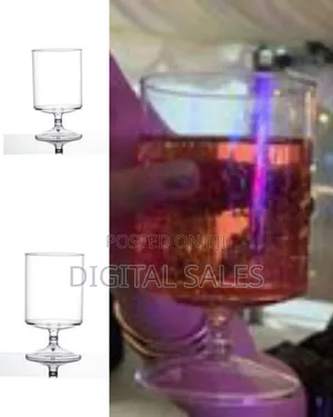Set of 6 Fluted Mini Molds / Dessert Cups - Clear