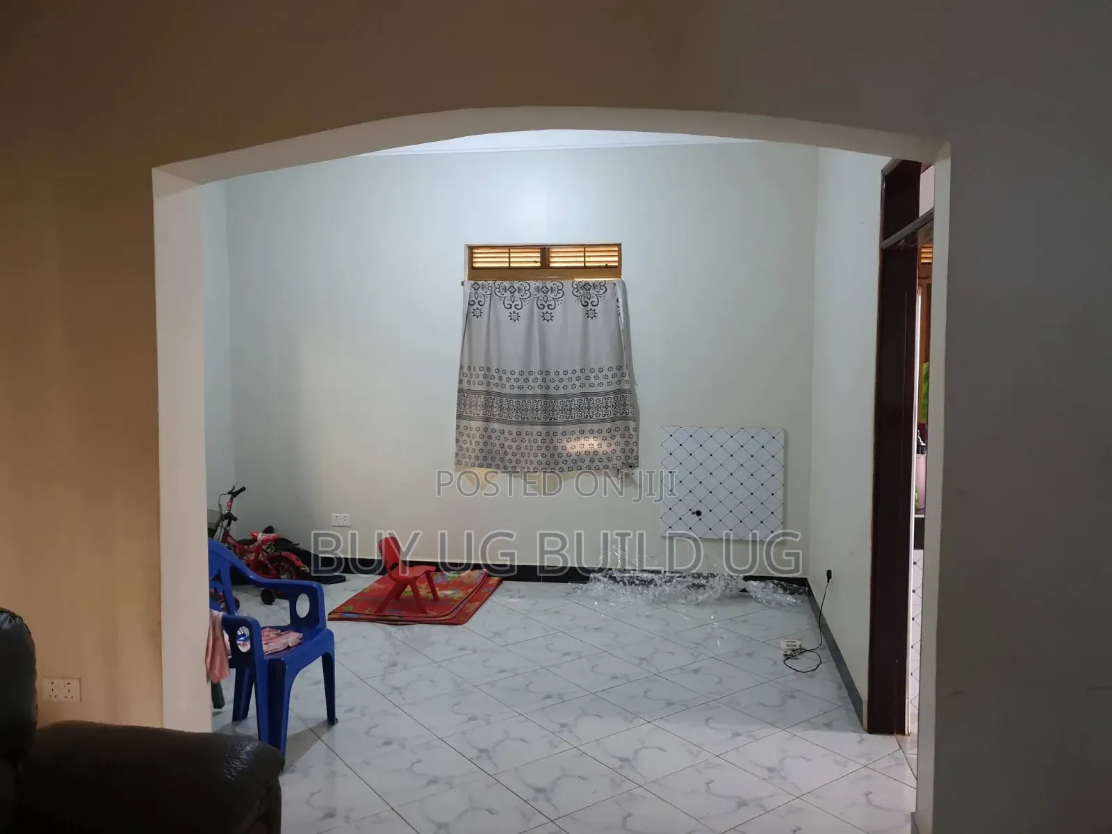 3bdrm Bungalow in Namugongo Bukerere, Goma for sale