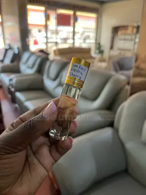 Tom Ford Electric Cherry Perfume Oil - 6mls