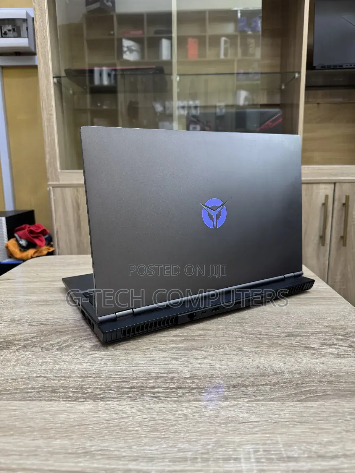New Laptop Lenovo Legion 5 8GB AMD Ryzen 5 SSD 512GB