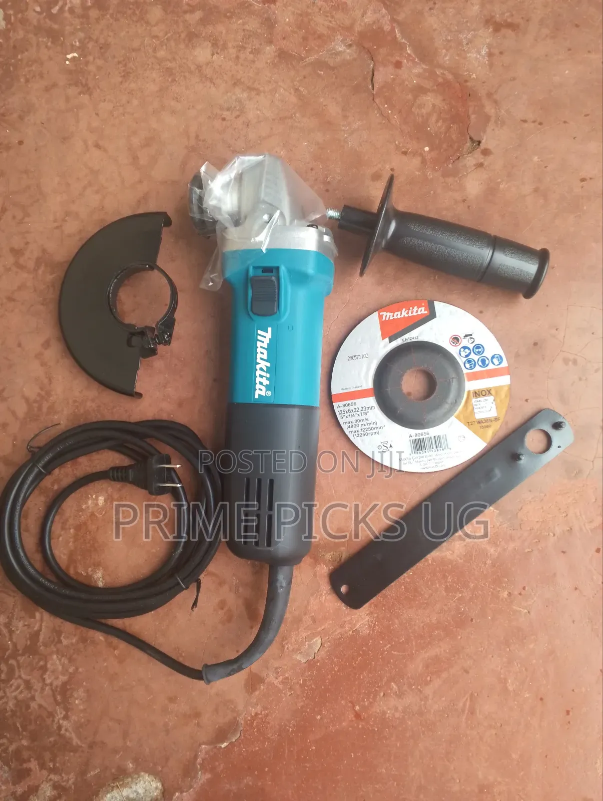 Makita 9558nb Angle Grinder – 125mm (5 Inch)