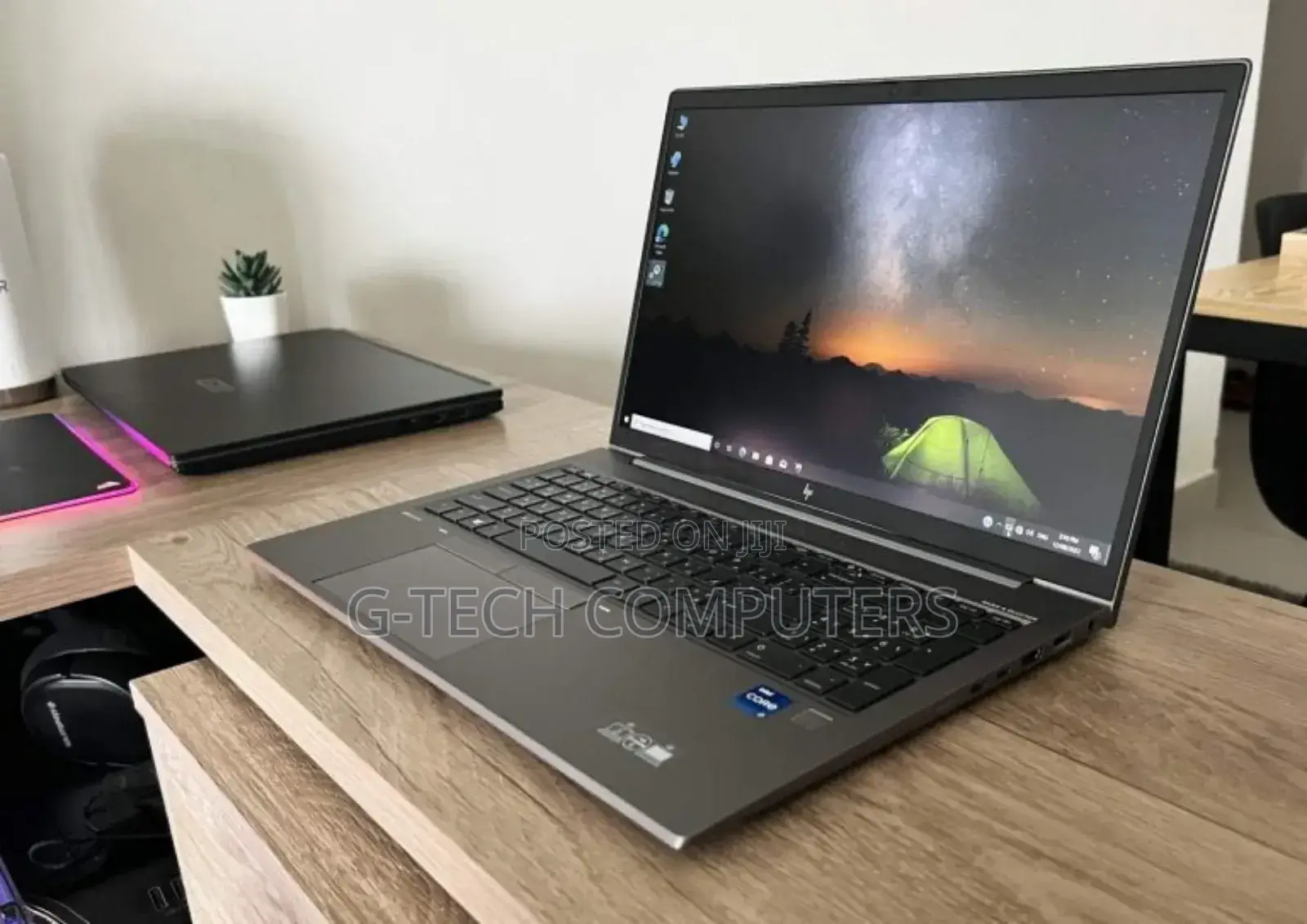New Laptop HP ZBook Firefly G8 32GB Intel Core I9 SSD 1T