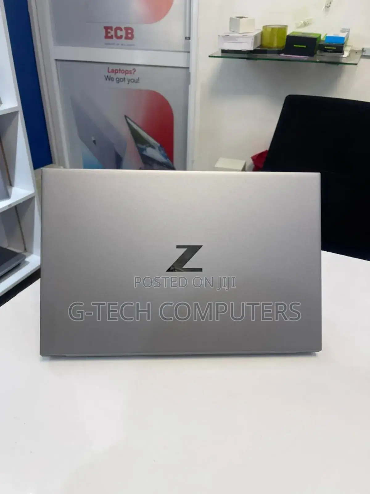 New Laptop HP ZBook Firefly G8 32GB Intel Core I9 SSD 1T