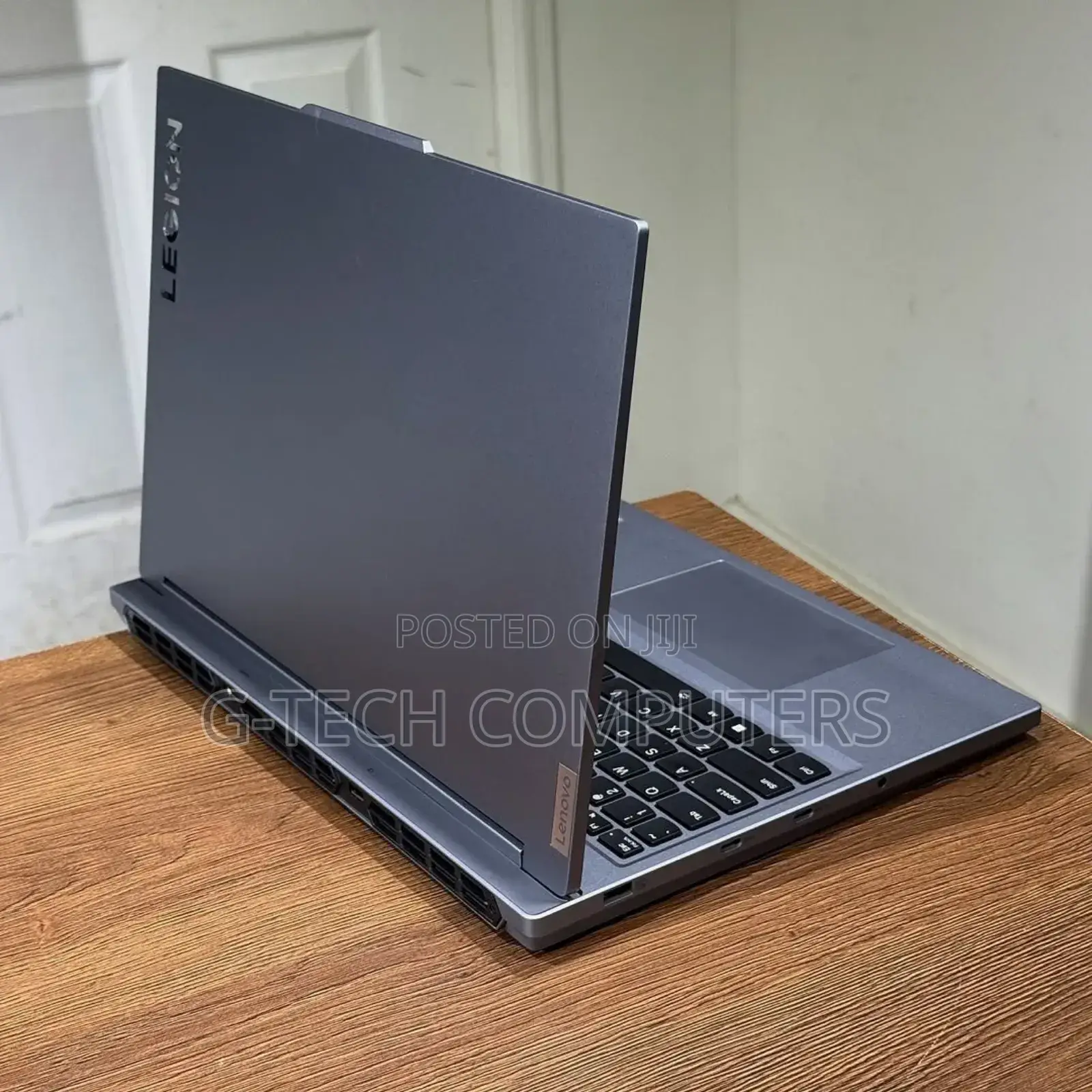 New Laptop Lenovo Legion 5 16GB AMD Ryzen 5 SSD 512GB