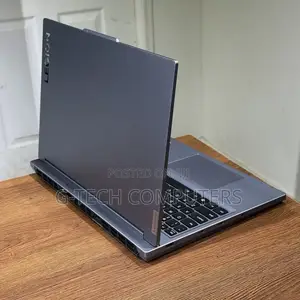 New Laptop Lenovo Legion 5 16GB AMD Ryzen 5 SSD 512GB
