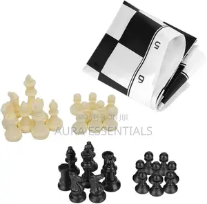 Portable Roll-Up Chess Set With Plastic Pieces