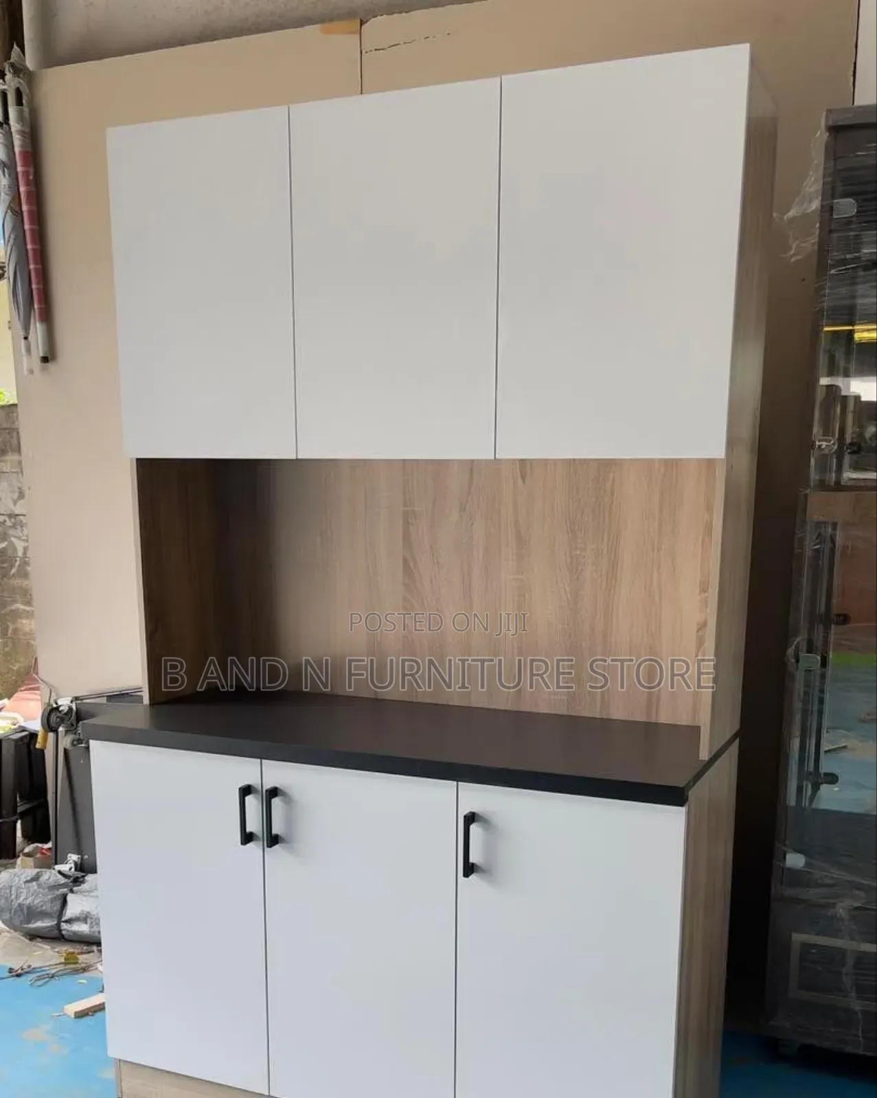Giant Sideboard 4.5 by 6 FTS 40cms