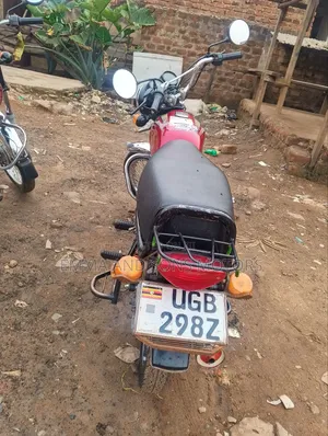 Bajaj Boxer 2024 Red