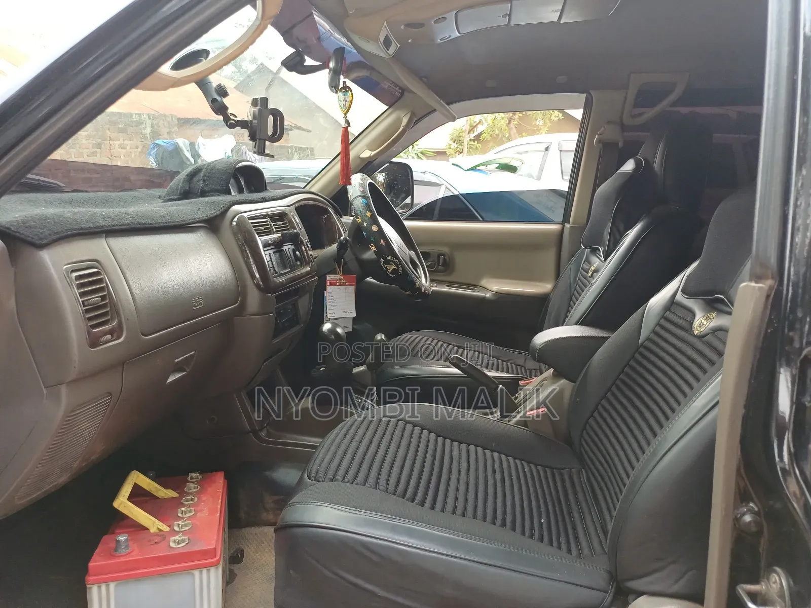 Mitsubishi Challenger 2005 Black