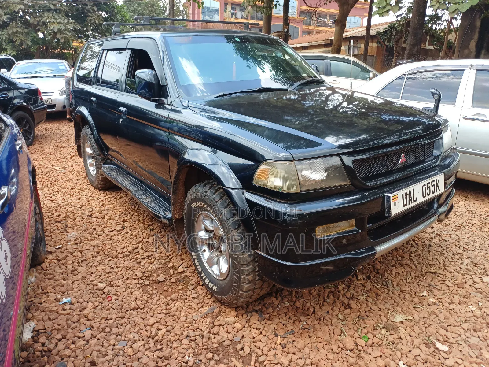 Mitsubishi Challenger 2005 Black