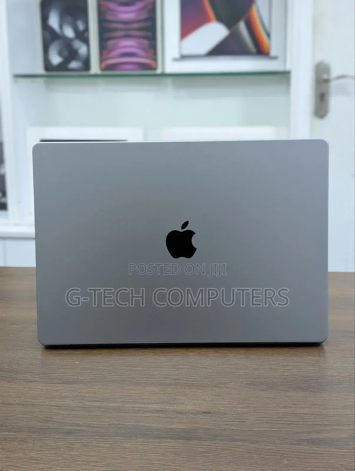 New Laptop Apple MacBook Pro 2023 M2 Max 16-Inch 16GB Apple M2 SSD 1T