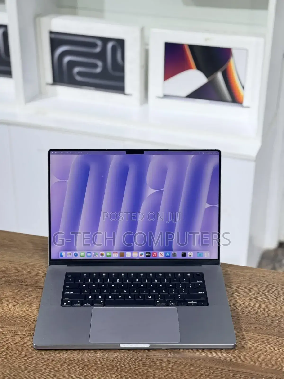 New Laptop Apple MacBook Pro 2023 M2 Max 16-Inch 16GB Apple M2 SSD 1T