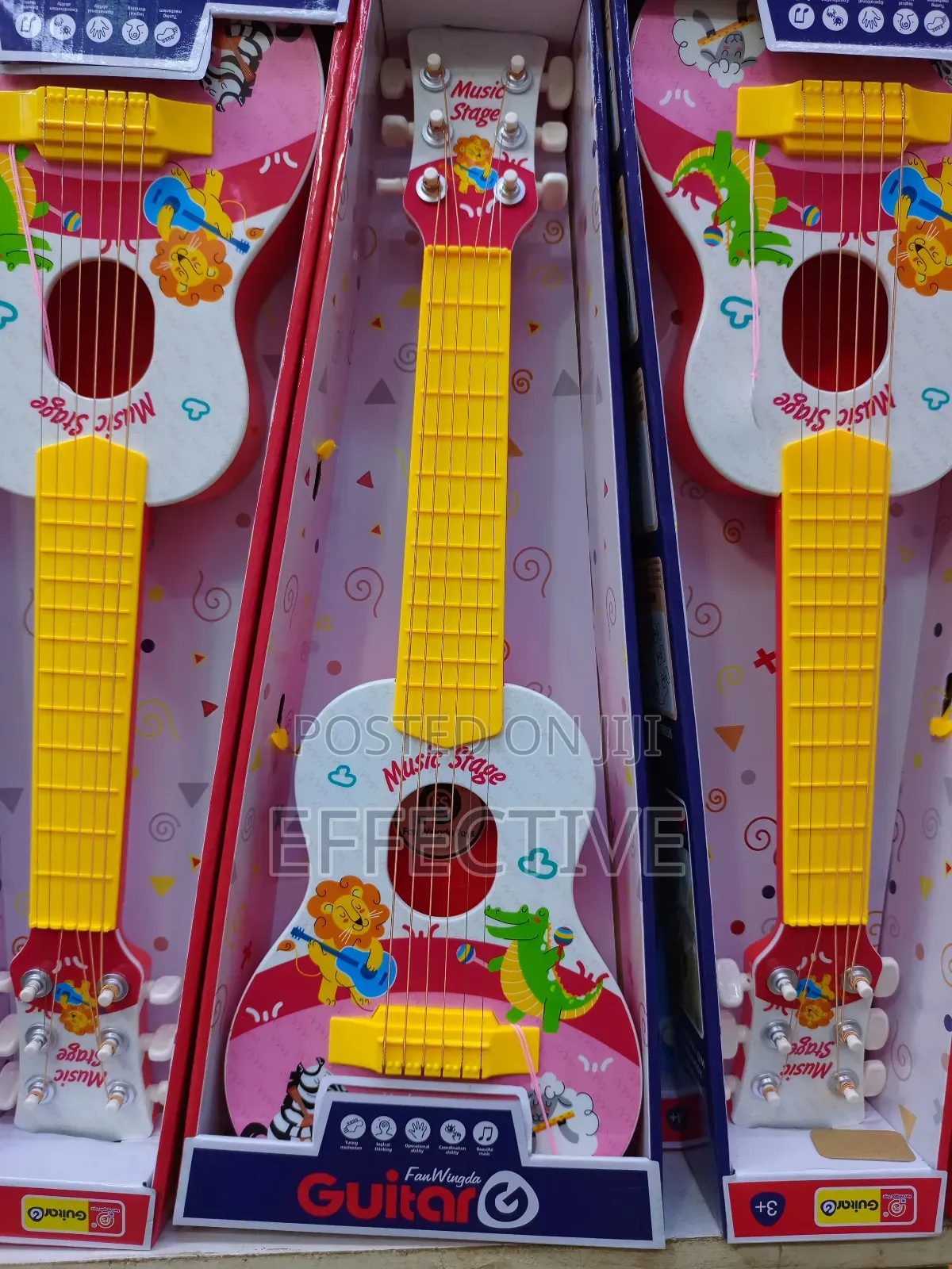 Fan Wingda Music Stage Guitar Toy for Children.