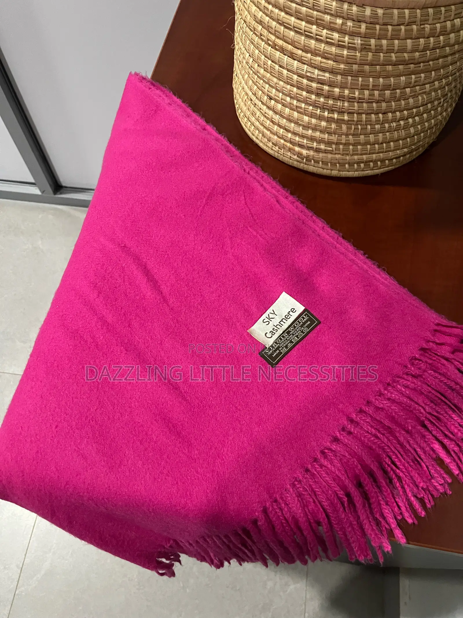 Sky Cashmere Woolen Scarf - Pink