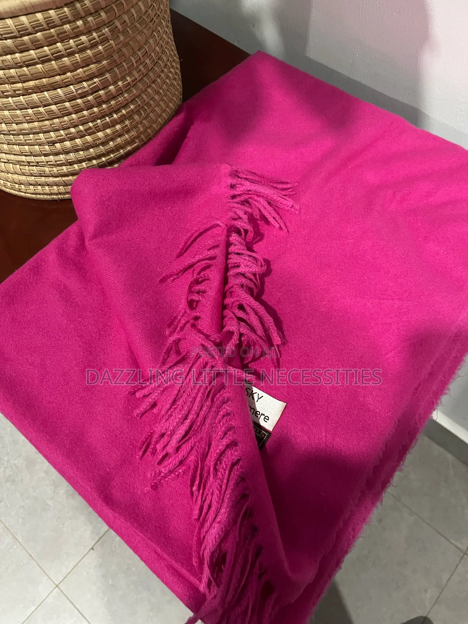 Sky Cashmere Woolen Scarf - Pink