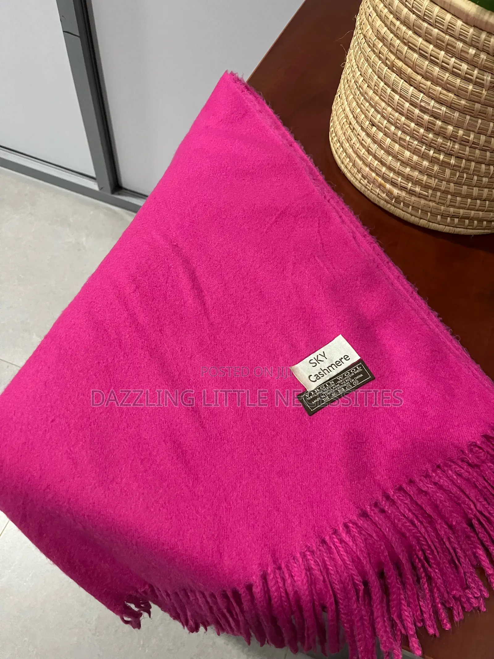 Sky Cashmere Woolen Scarf - Pink