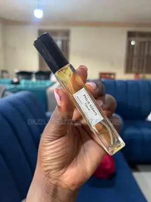 Khamrah Lattafa Perfume Oil (Unisex) - 10mls