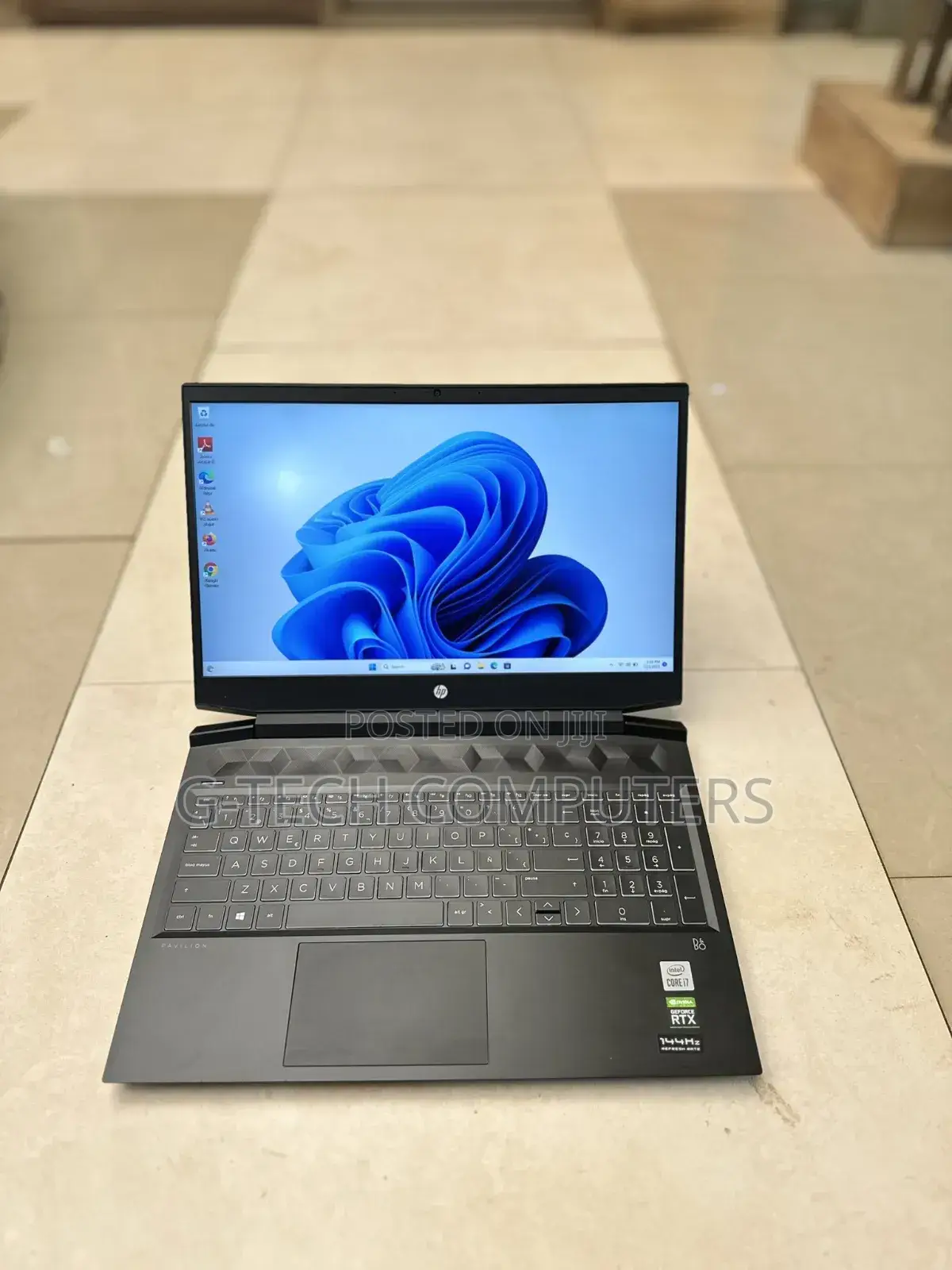 New Laptop HP Pavilion 15 16GB Intel Core I7 SSHD (Hybrid) 1T